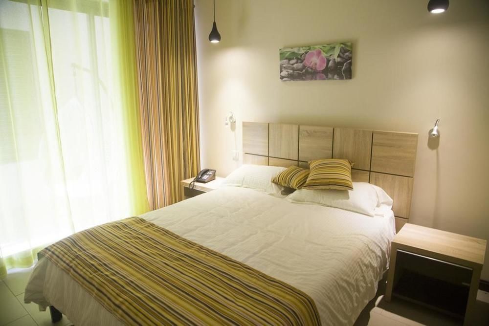 Nitzana Residences & Restaurant Pereybere Beach Εξωτερικό φωτογραφία