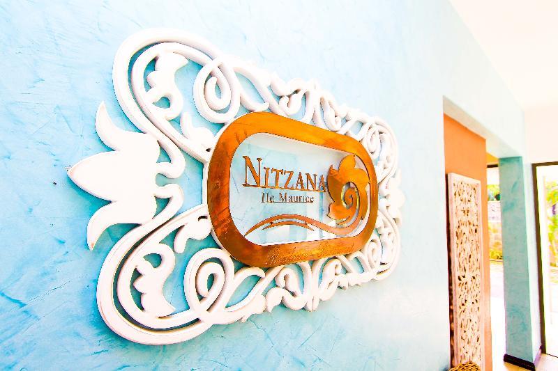 Nitzana Residences & Restaurant Pereybere Beach Εξωτερικό φωτογραφία