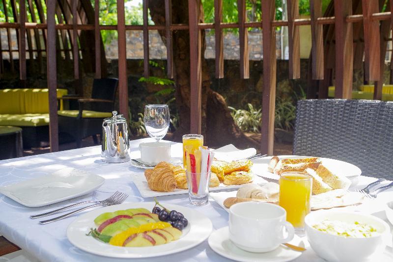 Nitzana Residences & Restaurant Pereybere Beach Εξωτερικό φωτογραφία