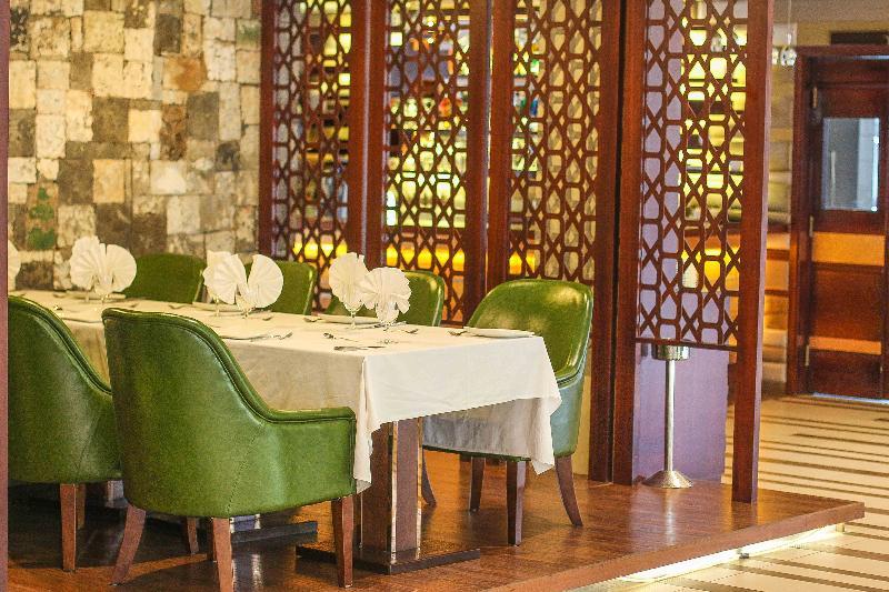 Nitzana Residences & Restaurant Pereybere Beach Εξωτερικό φωτογραφία